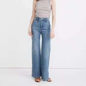 Madewell NWT 11" High-Rise Flare Jeans